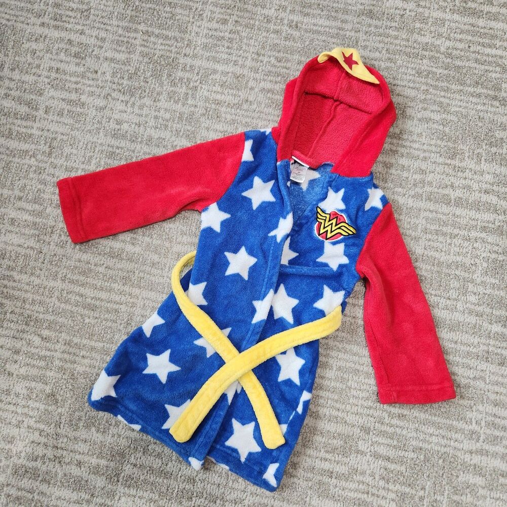 DC Comics Wonder Woman girl's plush robe with hood size S